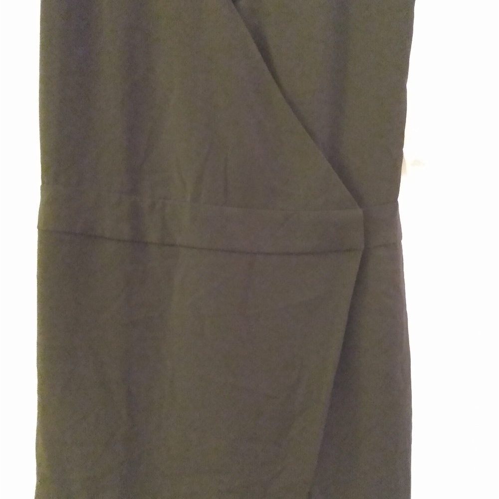 Dress - Picture 2 of 7